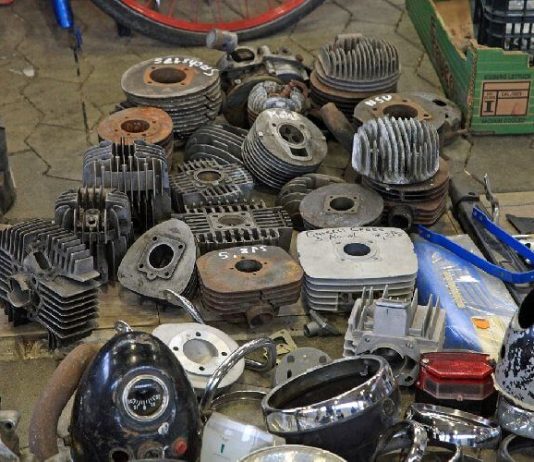 Is It Time For Car Removal For Cash? 4 Signs To Heed